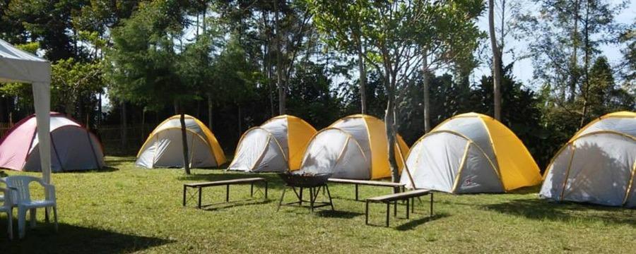 מלון Cileuleuy Papandayan Camping Ground מראה חיצוני תמונה
